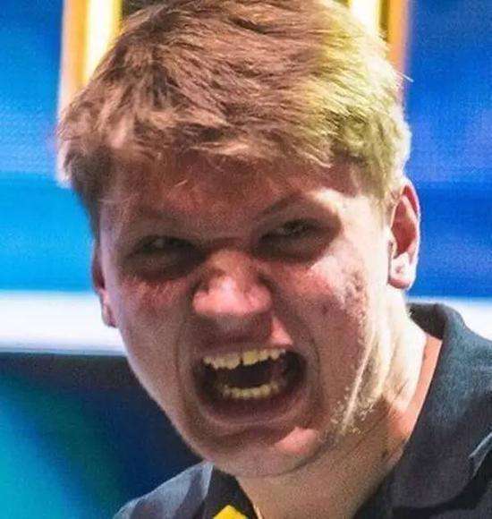 Invictus Gaming 官方：打野选手 glfs 今天离开了团队，成为自由球员